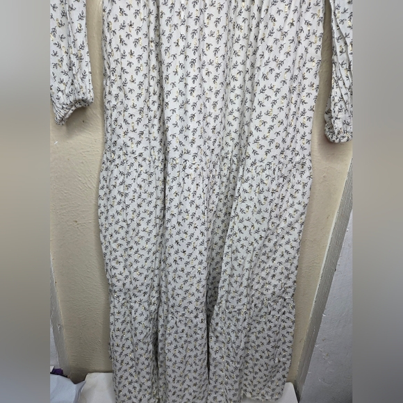 Old Navy Womens Prairie Tiered Maxi Dresses SizeMedium Print Gold Cottagecore - Picture 13 of 16